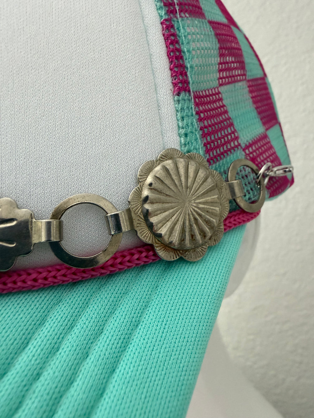 Western Style Hat Chain