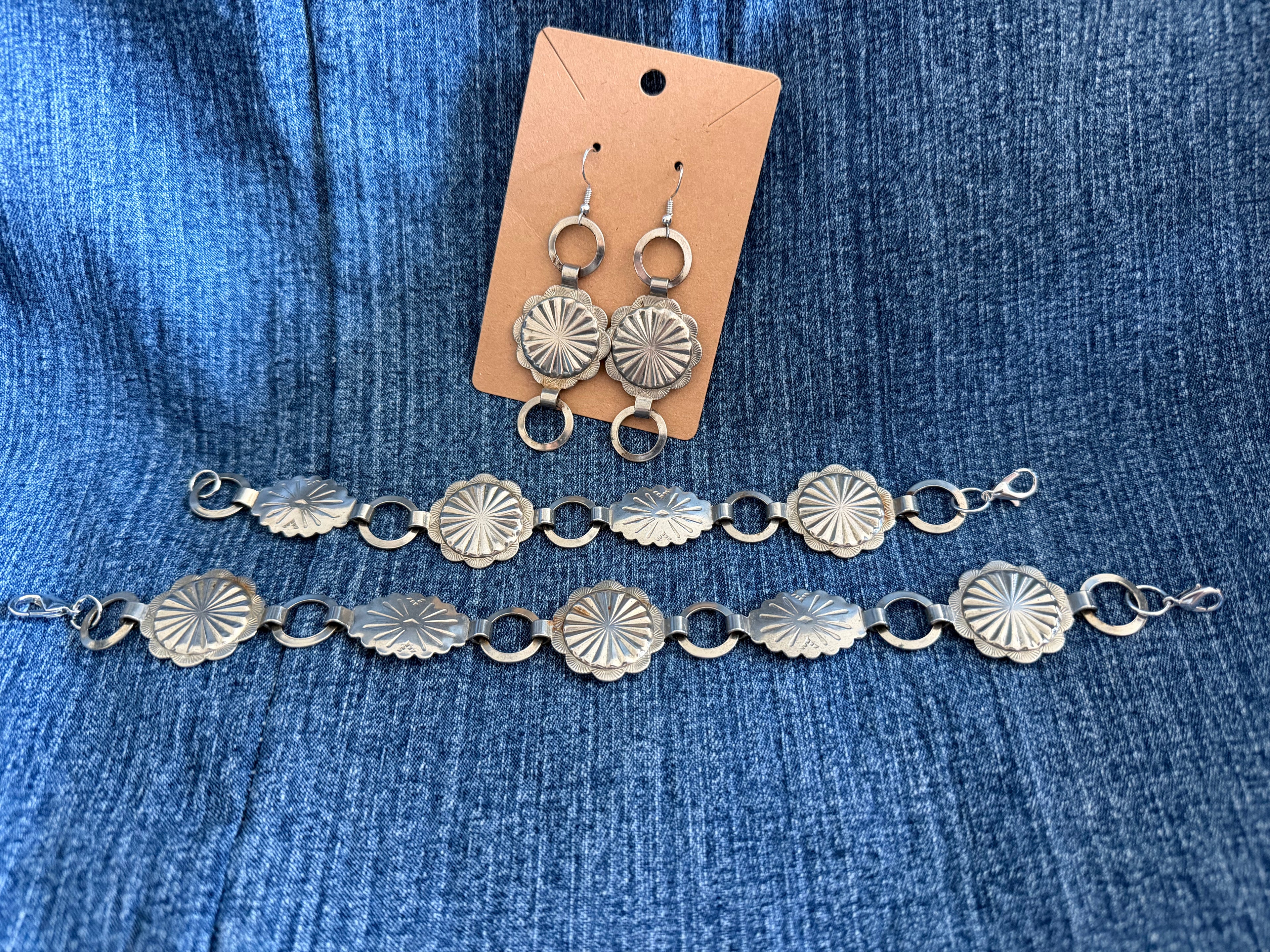 Western Style Bracelet